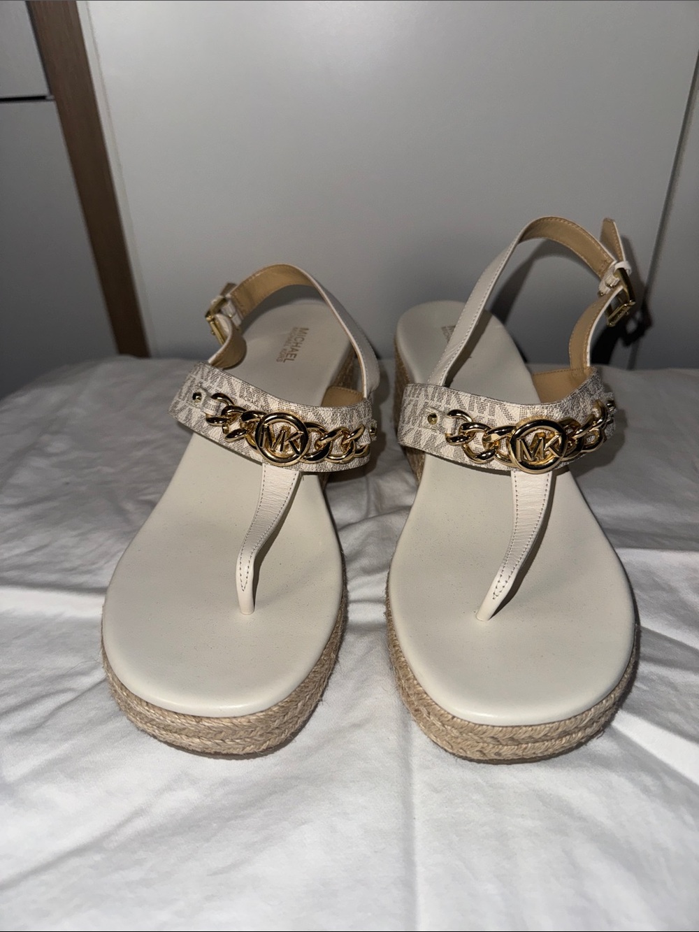 Michael Kors Cream Platform Thong Sandals with Gold Chain Logo